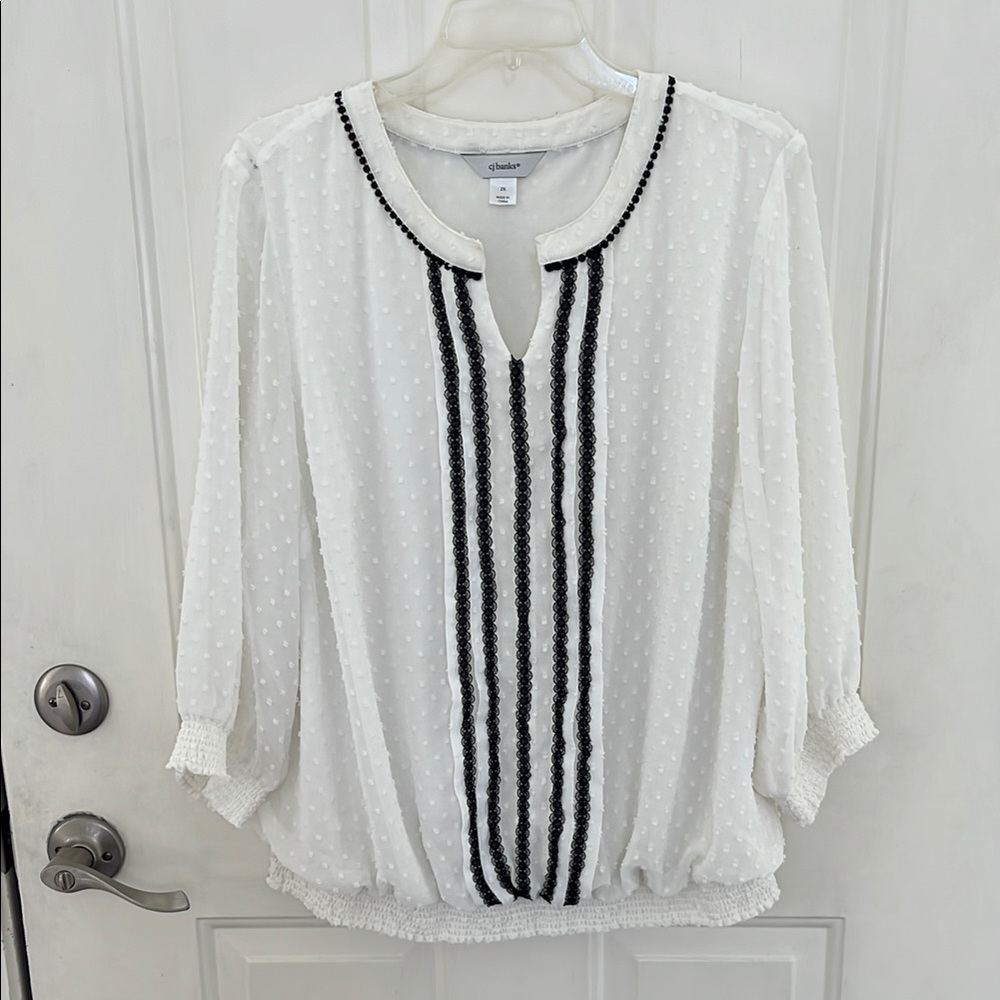 Cj Banks White Textured Women's Top